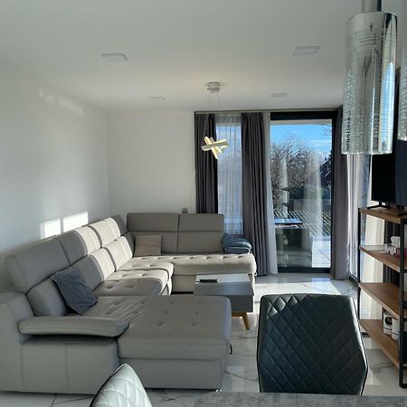 Luxury Apartments In Balatonalmadi, Almadi Lux Apartman II - Crystal White Εξωτερικό φωτογραφία